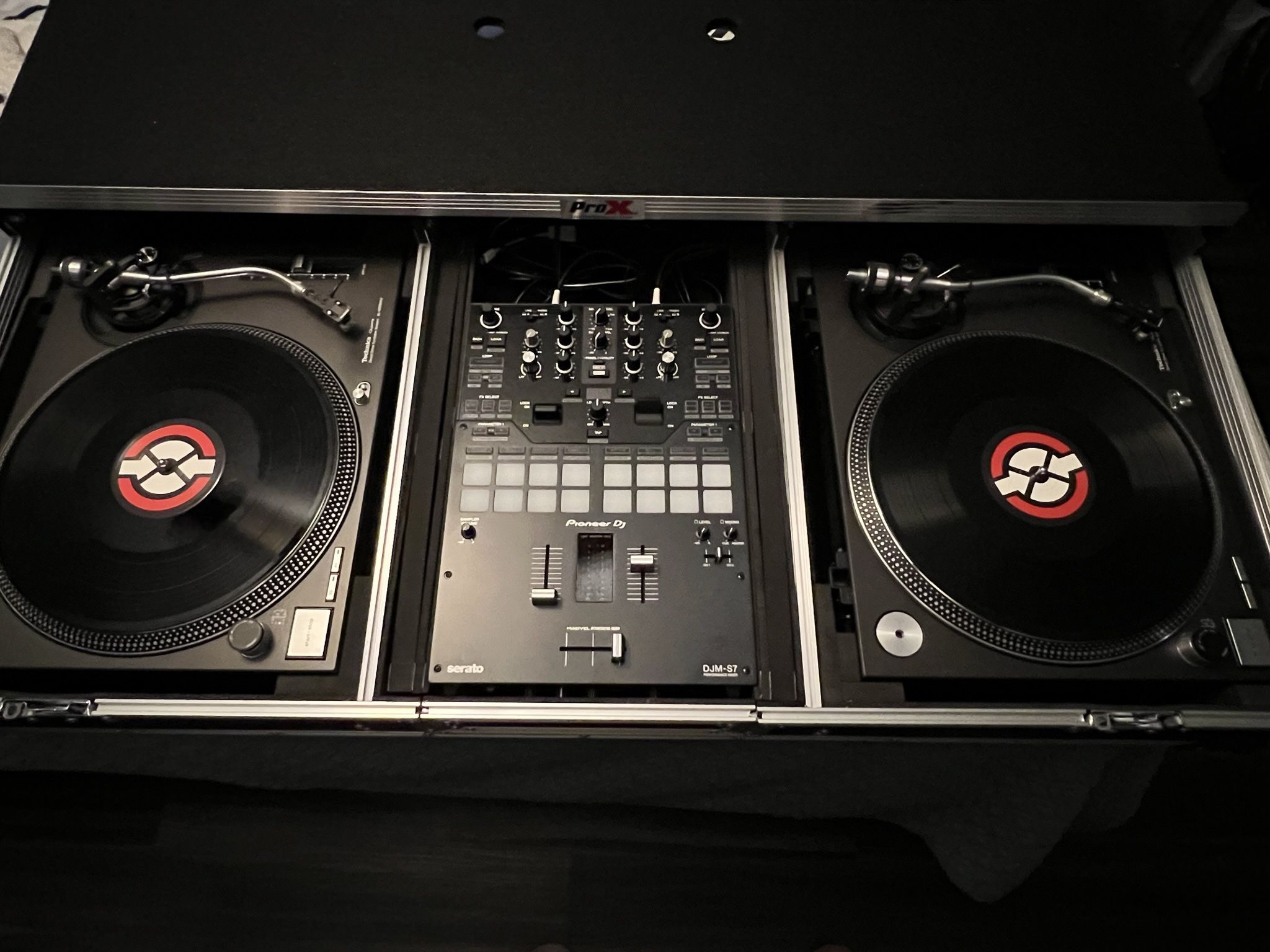 Technic1200’s And Pioneer Mixer