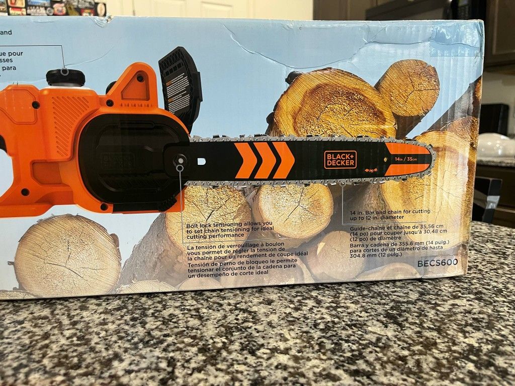 BLACK+DECKER
14 in. 8 AMP Corded Electric Rear Handle Chainsaw with Automatic Oiler
$60