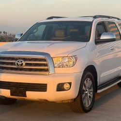 2010 Toyota Sequoia