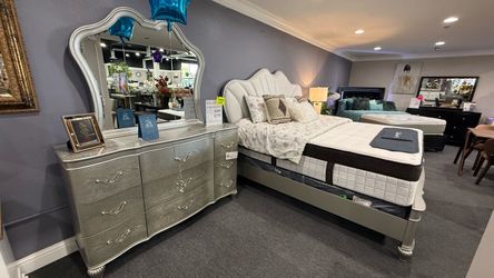4 PC KING BEDROOM SET CLEARANCE