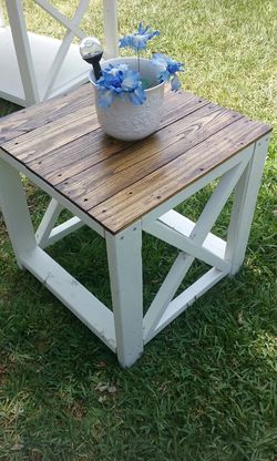 End table