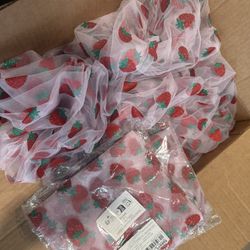 Strawberry Decorations 