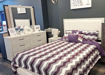 5PC Lucy Bedroom Set- White Or Gray