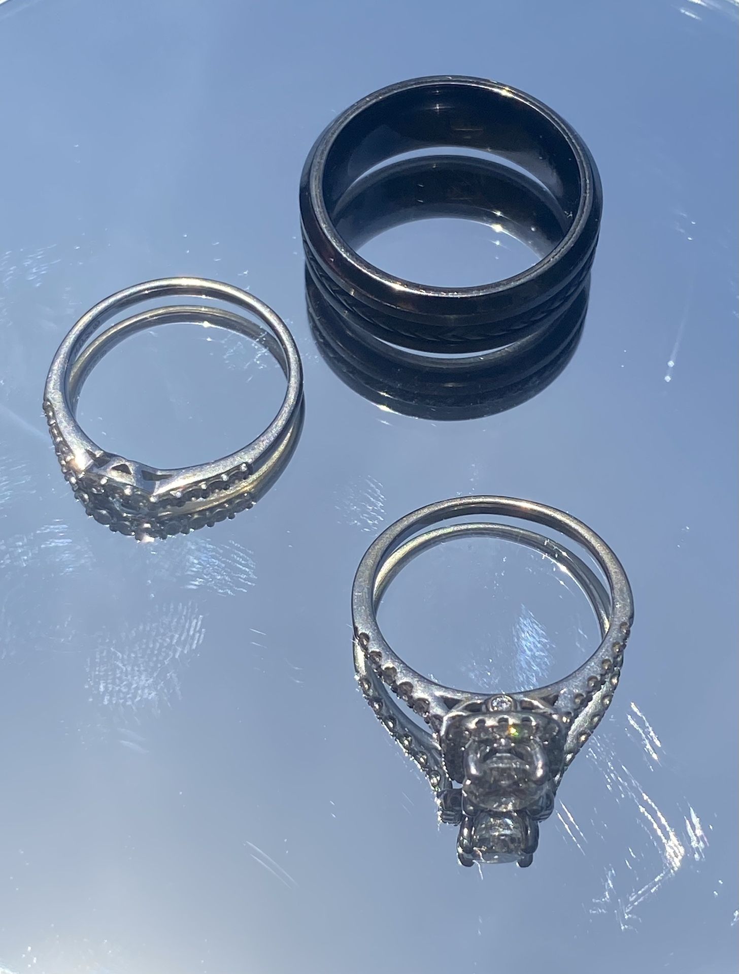 Elegant Wedding Ring Set – White Gold & Tungsten