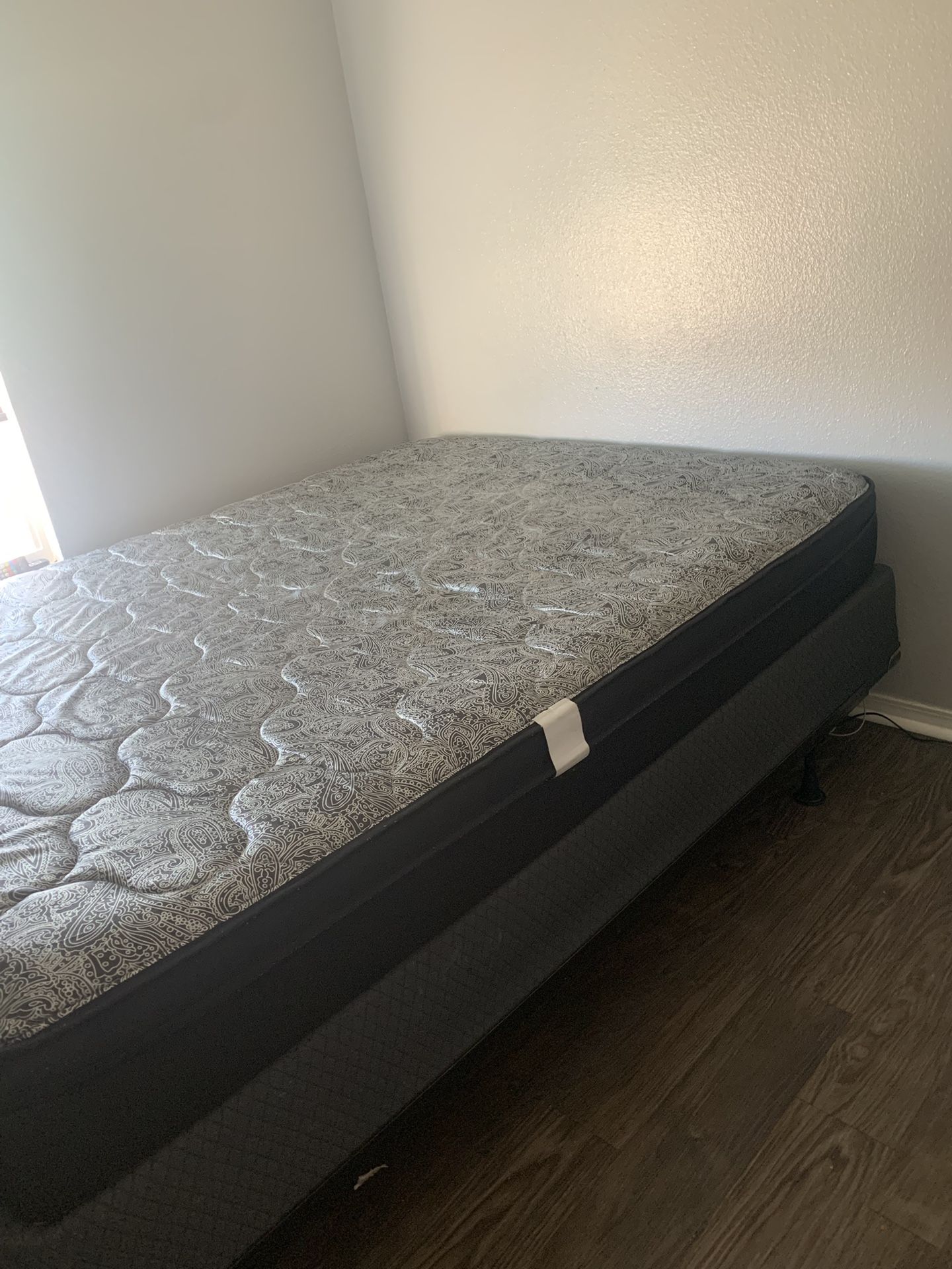 Queen Size Mattress
