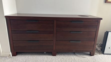 Vintage Solid Wood 6 Drawer Dresser