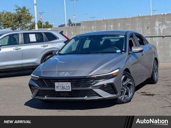 2025 Hyundai Elantra Hybrid