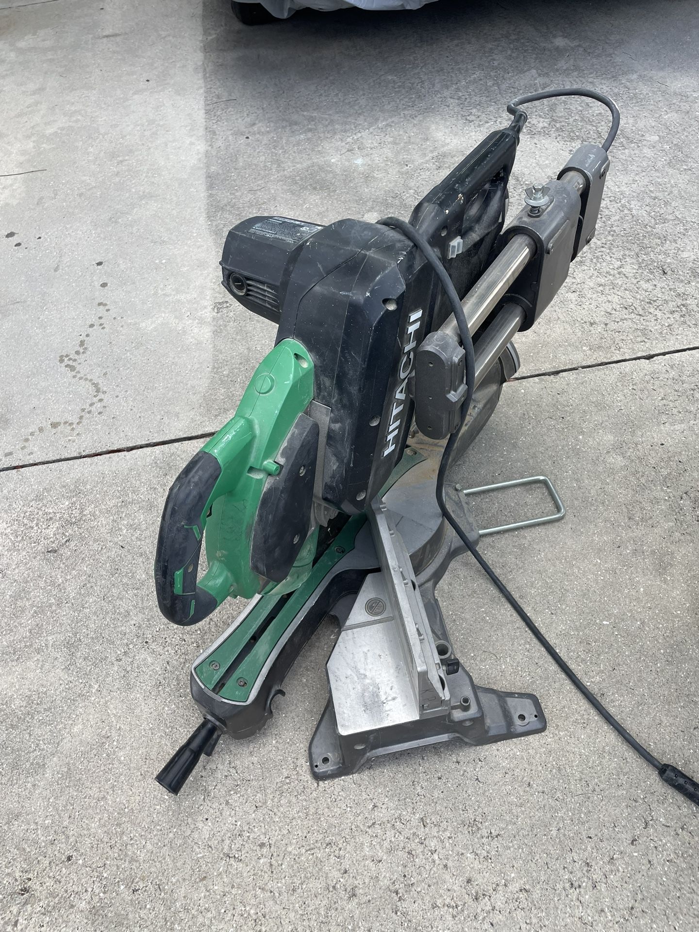 Hitachi Saw