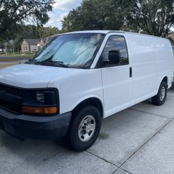 Locksmith Van 2004 Chevy Express 2500