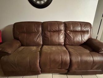 Reclining couch