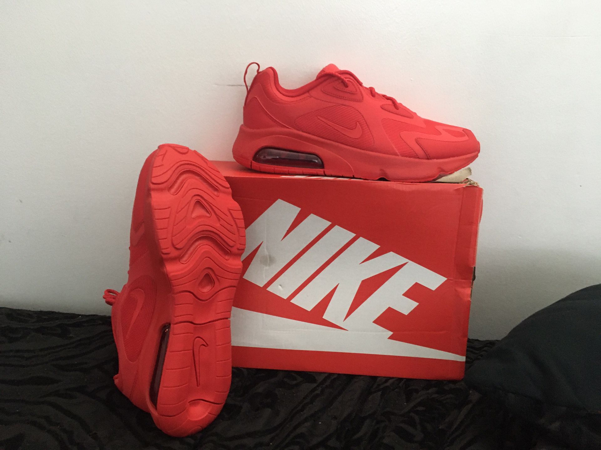 Red Nike air max