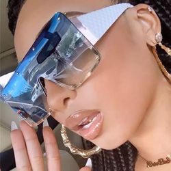 Trending SunGlasses 