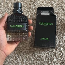 Valentino Born in Roma Green Straveganza