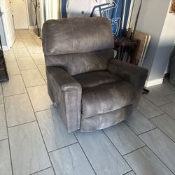 Recliner 