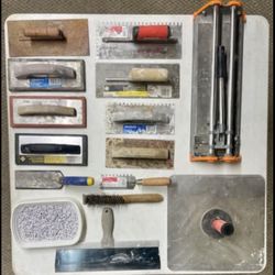 Complete Tiling Tool Set – Floats, Trowels, Tile Cutter & More