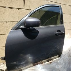Infinti Sedan Driver Door