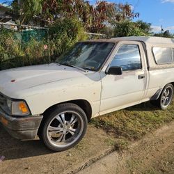 Gone Mahalo 4 Looking 1992 Toyota Pick-Up