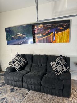 🌟 Ashley furniture reclining couch 🛋  ( FREE DELIVERY)