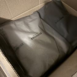 Essential Hoodies & Sweatpants Set $120