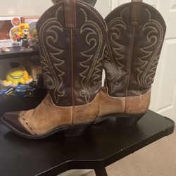 Size 9 Women’s boots