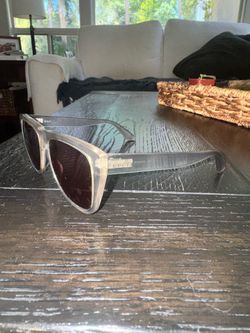 Gucci Glasses Polarized 200$ OBO
