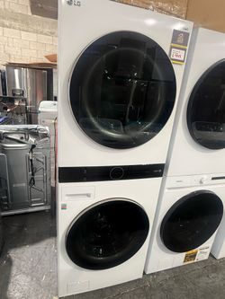 LG WashTower Electric Stacked Laundry Center