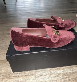Chanel Loafers Velvet burgundy size 37 for Sale in New York, New York -  OfferUp