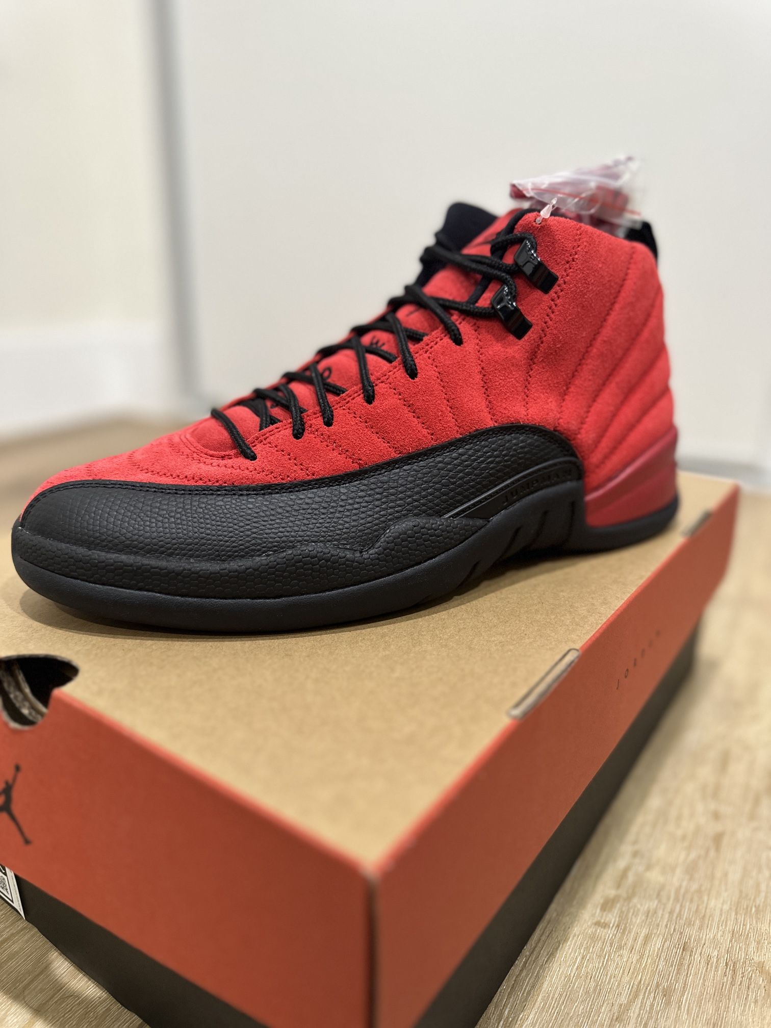 Jordan 12 Reverse Flu Game