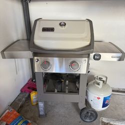 Webber Grill/BBQ (Spirit 2 in Ivory)