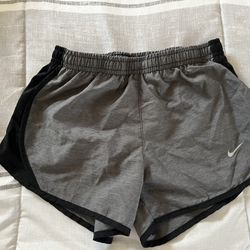 Girls Nike Dri Fit, Small