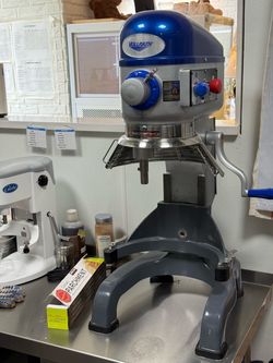 Vollrath 40757 20 Qt. Commercial Planetary Stand Mixer – $2,500 OBO