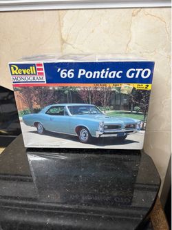 Revell Monogram Blue 66 Pontiac