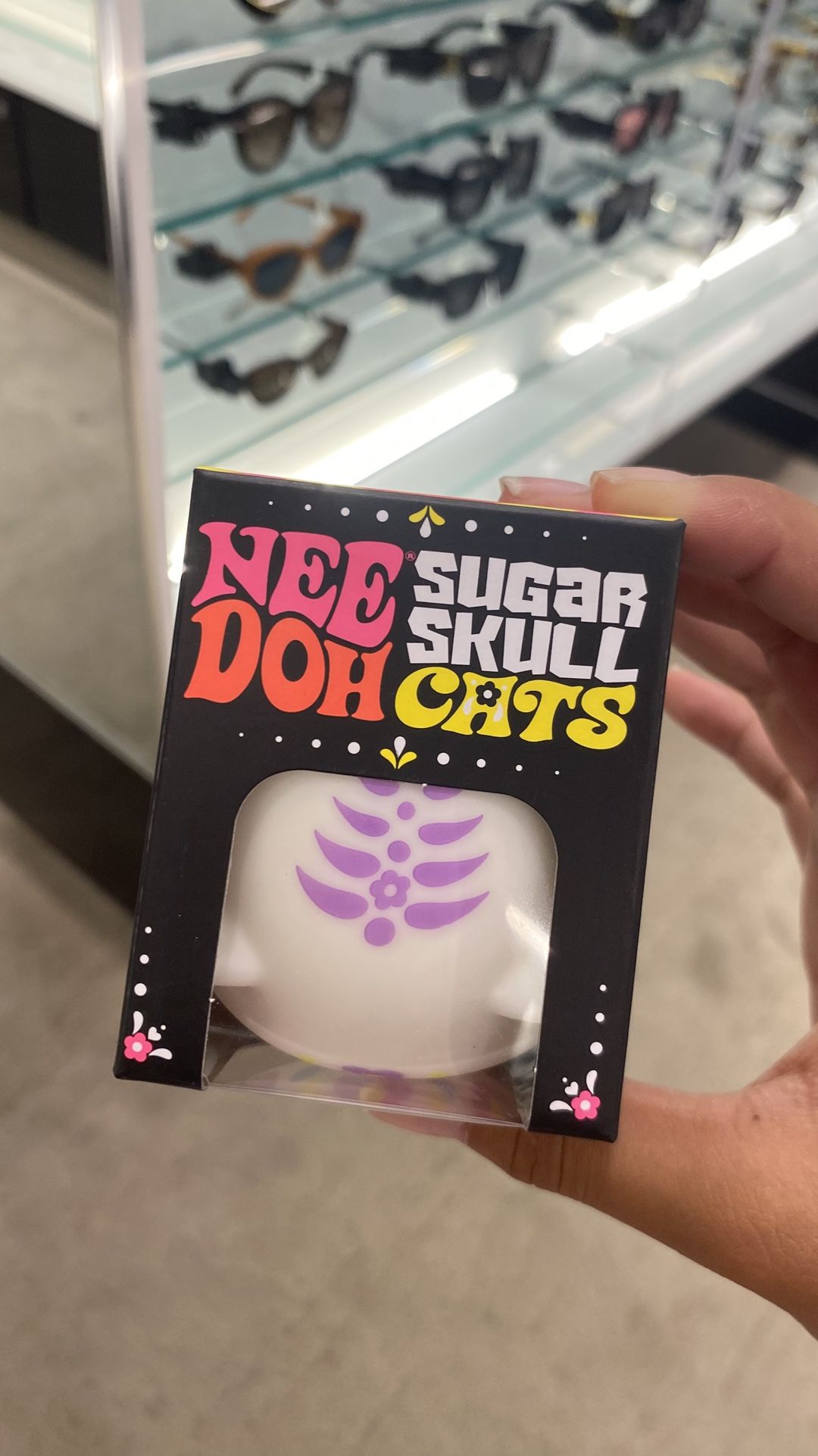 Viral Skull Cats Needoh