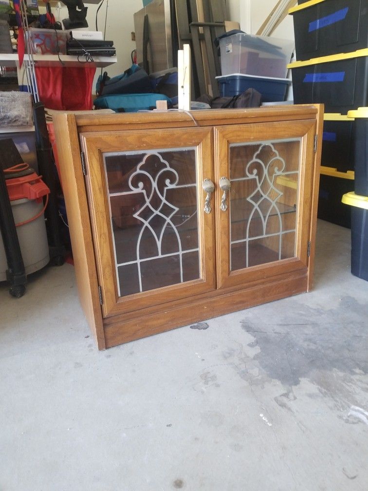 China cabinet with light inside