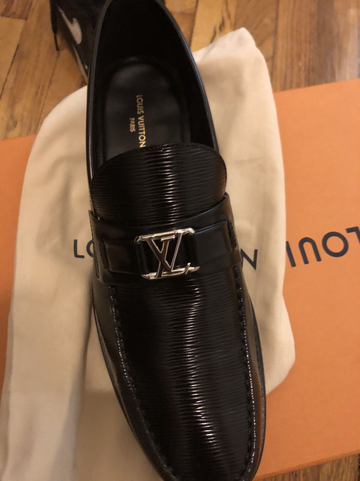 LV Shoes Size 11 Wore One Night With belt for Sale in New York, NY - OfferUp
