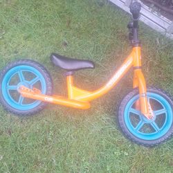 Cub retrospect push bike