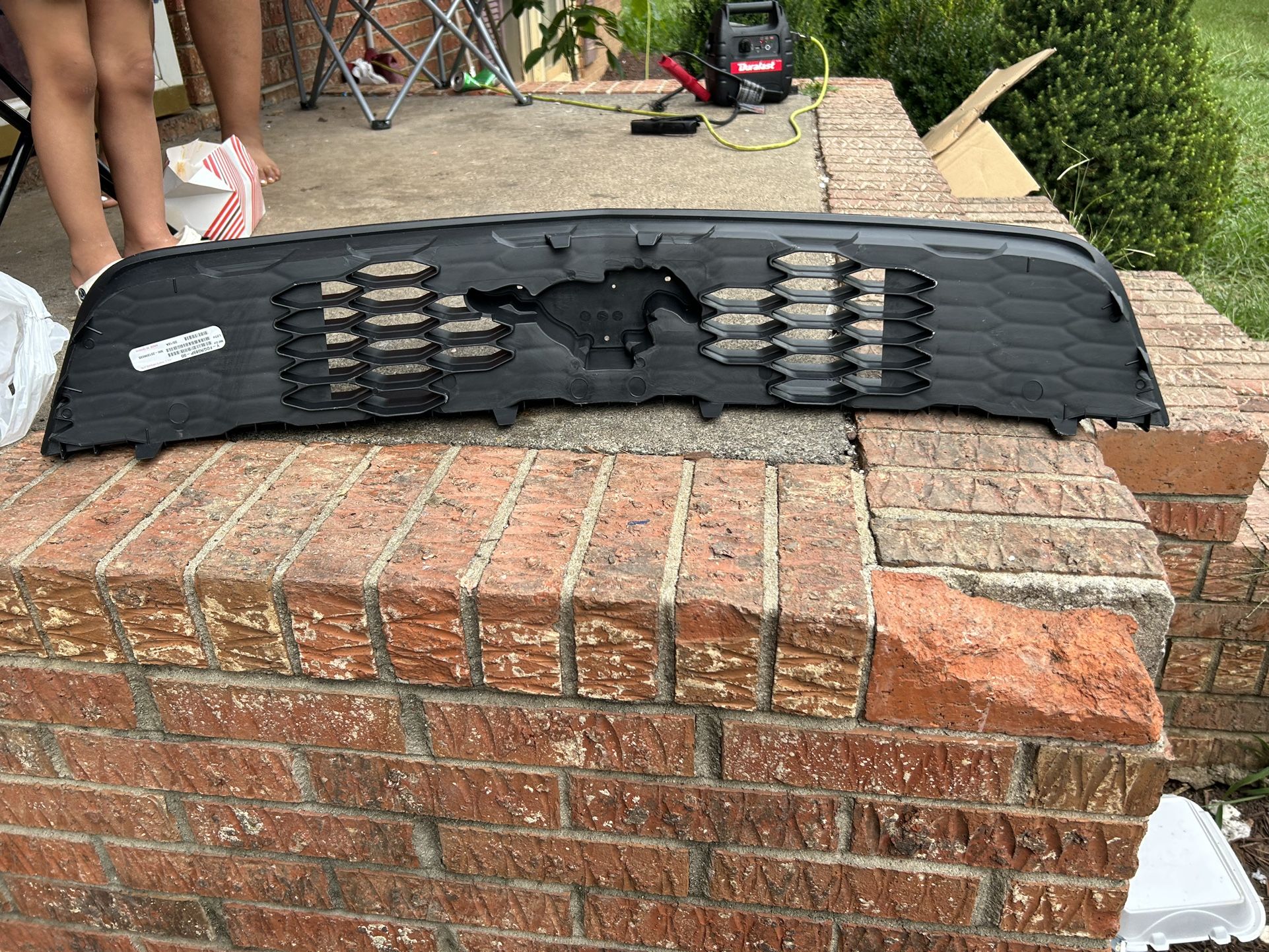 10-14 Mustang Fender And Grill