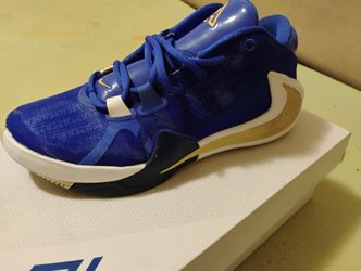 Zoom Freak 1