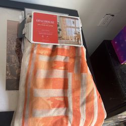 Curtain