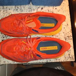 Rare Hokas! 