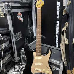 Fender Stratocaster 1984 Made In USA $1,400
