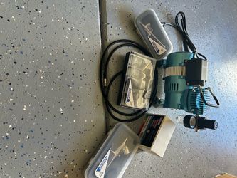 Master Airbrush Kit with Compressor