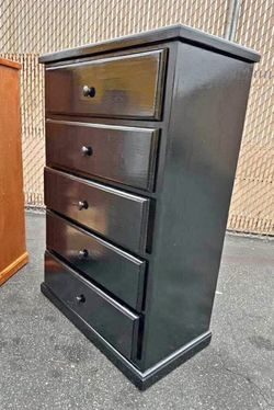 Five Drawers Dresser