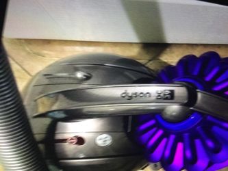 Vacuum Dyson Dc39
