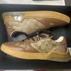 Coach shoes size 9