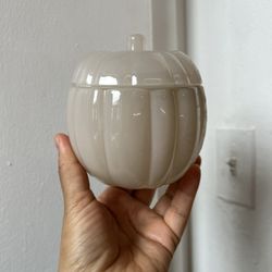 Glass Pumpkin Trinket   