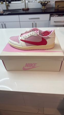 Travis Scott Nike Jordan 1 low Sail Tropical Pink
