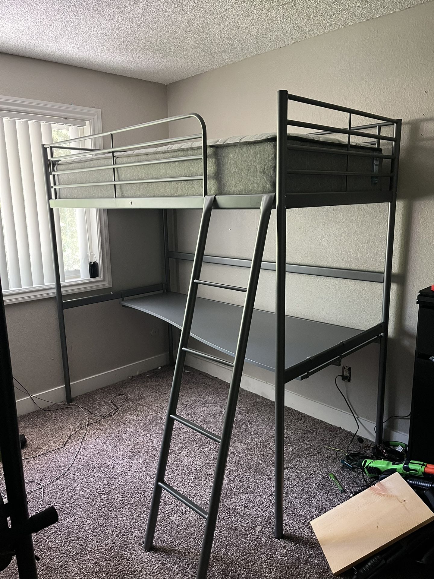 Twin Loft Bed Gaming Desk
