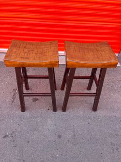 Barstools wood