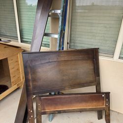 Twin Bed Free Gratis